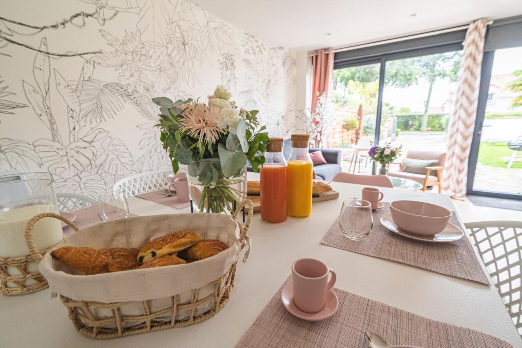 Maison Macaron Bailly-Romainvilliers Exterior foto