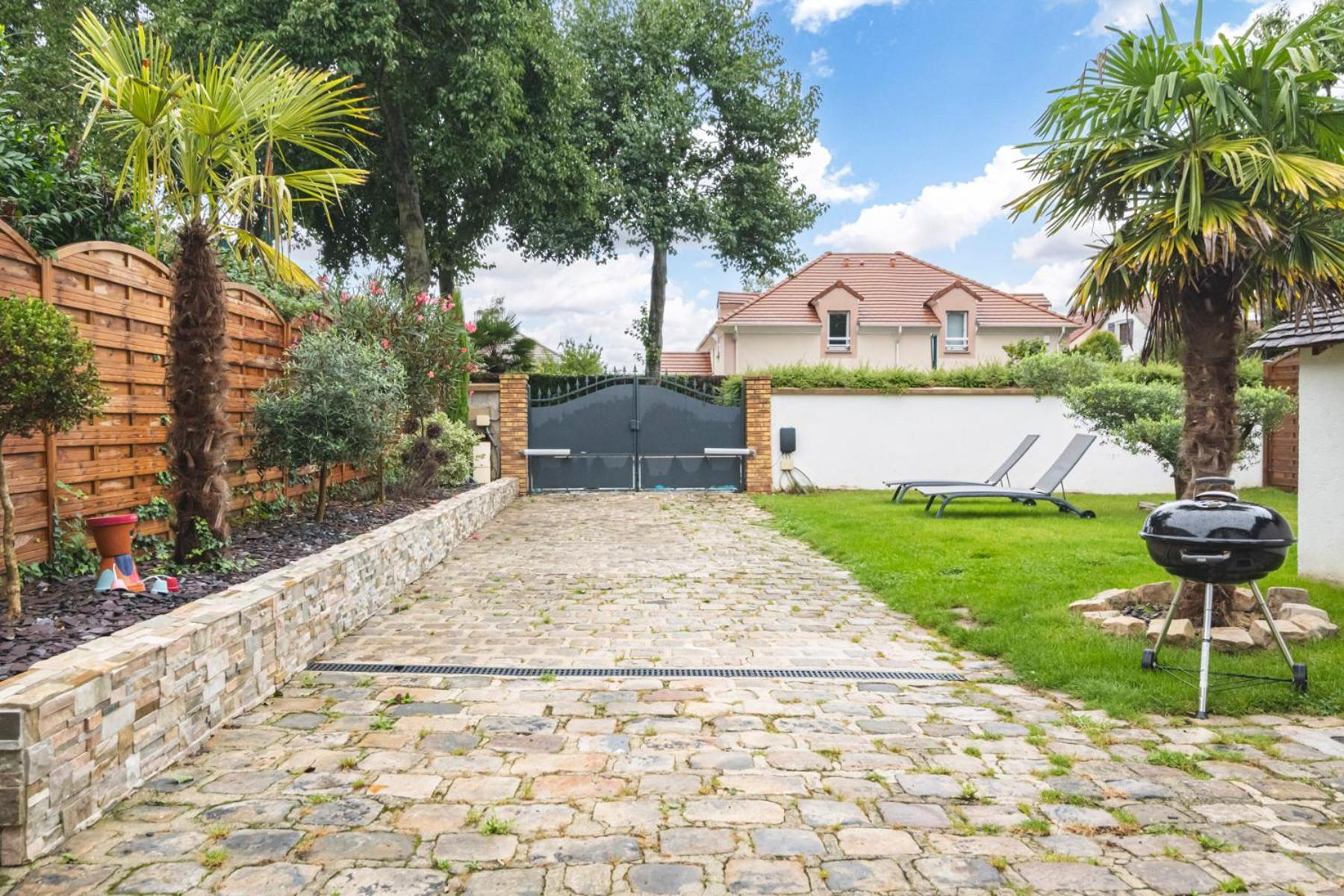 Maison Macaron Bailly-Romainvilliers Exterior foto